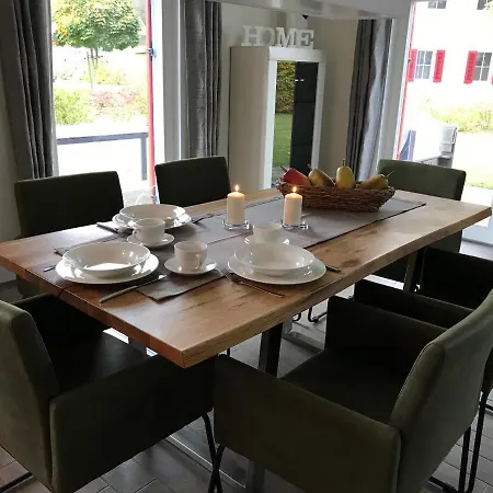 Vier Jahreszeiten Vakantiehuis *