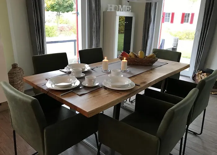 Vier Jahreszeiten Semesterbostad *